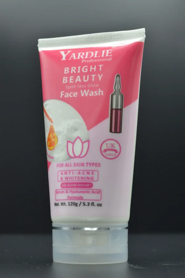 Yardlie Professional Bright  Face Wash With Dengan Serum